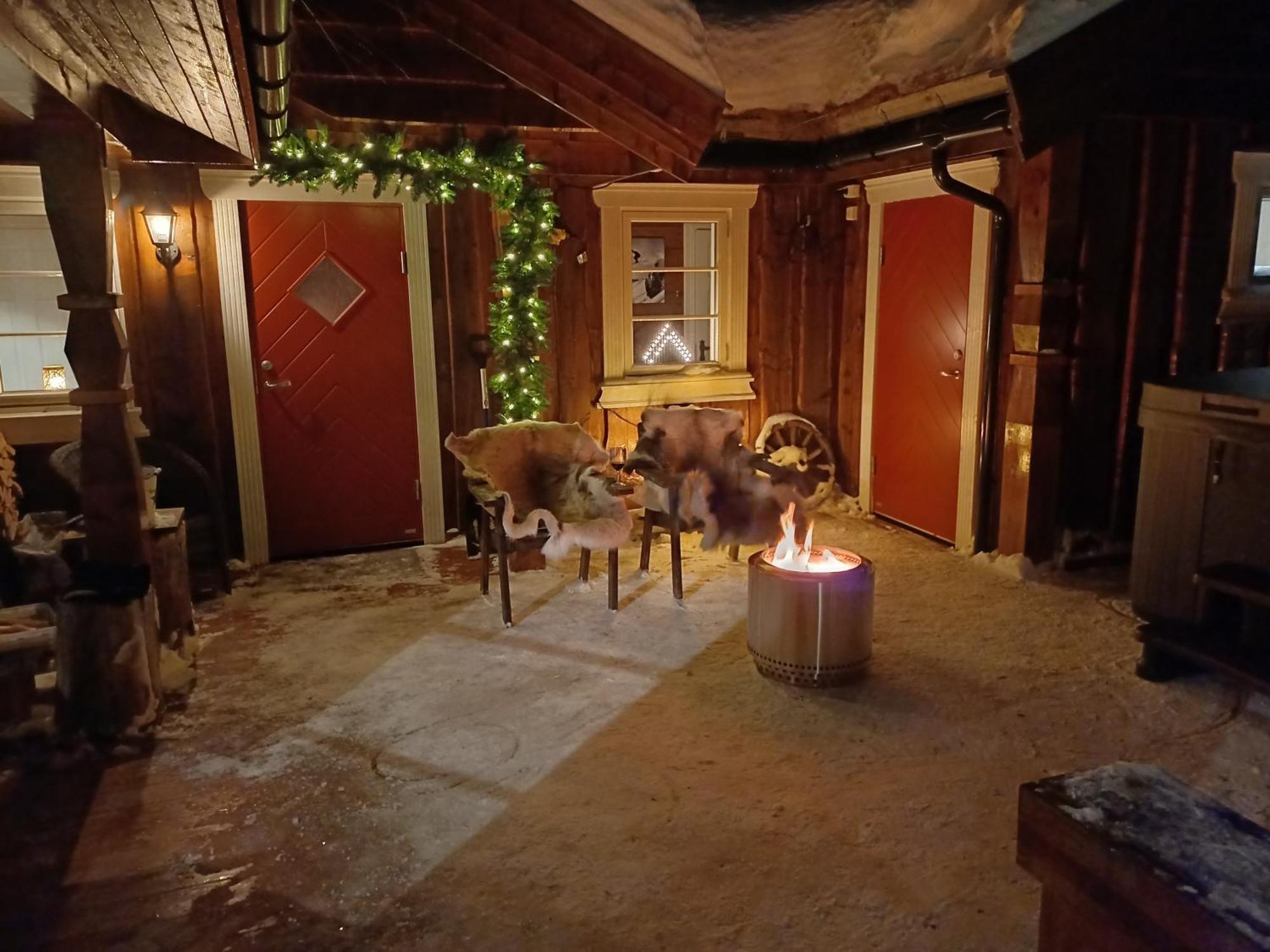Malangen Lodge Мейстервик Экстерьер фото