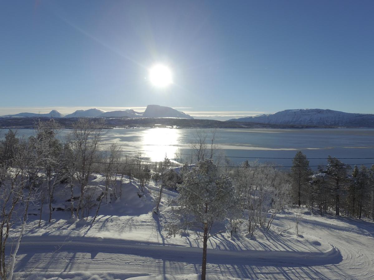 Malangen Lodge Мейстервик Экстерьер фото